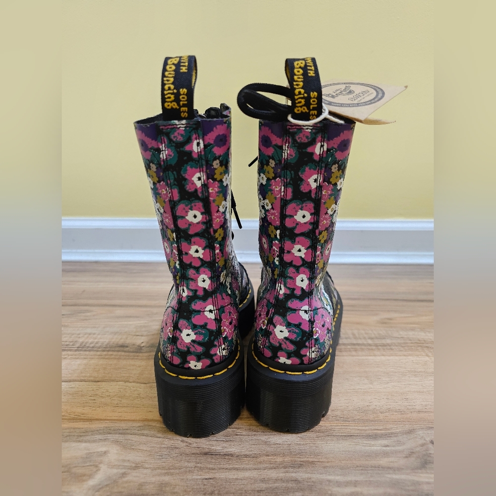 🌸Dr. Martens SINCLAIR HI VINTAGE FLORAL PLATFORM BOOTS - Picture 4 of 12